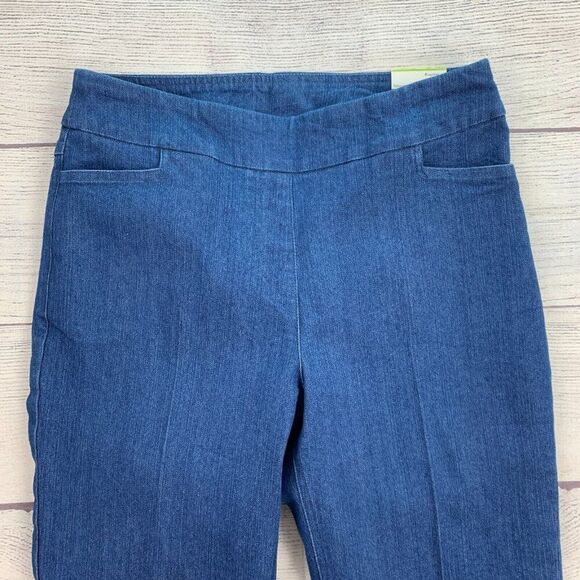 SlimSation Capri Pants 4 Jean Style Tummy Control Pull on Inseam 20.5" New NWT - Picture 3 of 10